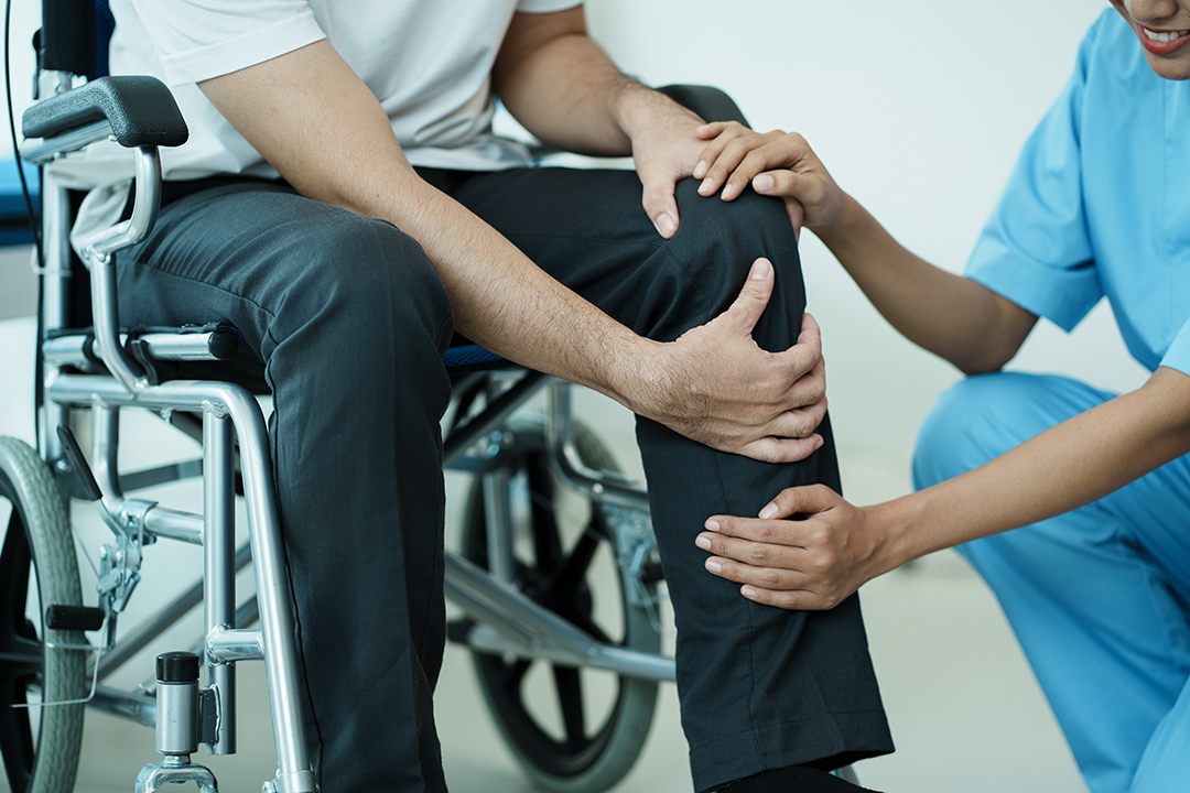 bone chip in knee